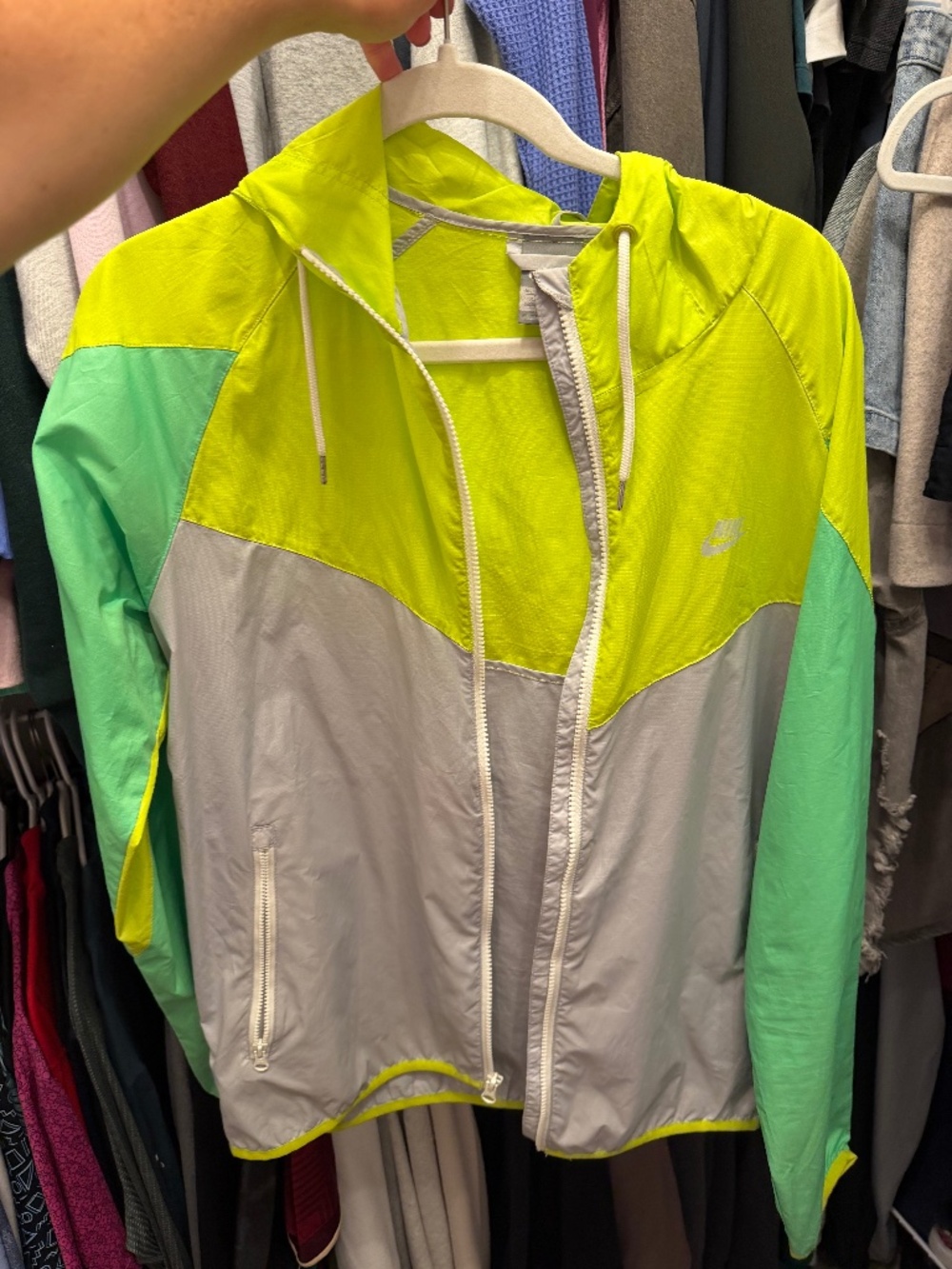 Men’s Nike Windbreaker